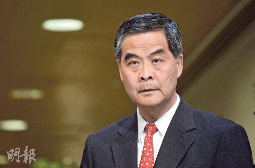 特首梁振英昨日首度回應銅鑼灣書店負責人李波失蹤一事，稱特區政府高度關注事件，並說不會接受內地執法人員在港執法，因屬違反《基本法》。梁振英亦表示處理此案與其他人口失蹤案一樣，在知道相關人士下落前，不適宜披露太多資訊。（蘇智鑫攝）