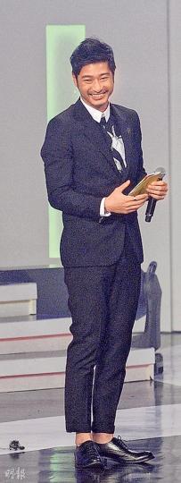王宗堯笑言要進步就要盡量上網「食花生」。(攝影:鍾偉茵、孫華中、陳釗) 王宗堯笑言要進步就要盡量上網「食花生」。(攝影:鍾偉茵、孫華中、陳釗)
