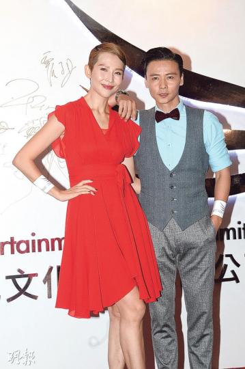蔡少芬將首次執導電影《焚身》,張晉笑言老婆就快做才女。(攝影:黃梓烜)甄子丹和太太汪詩詩恩愛現身。(攝影:黃梓烜) 蔡少芬將首次執導電影《焚身》,張晉笑言老婆就快做才女。(攝影:黃梓烜)甄子丹和太太汪詩詩恩愛現身。(攝影:黃梓烜)