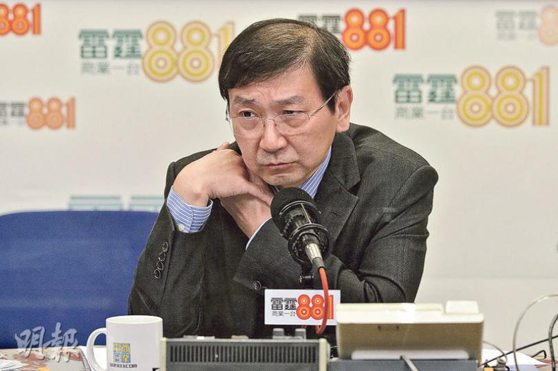 香港大學法律學院前院長陳文敏(圖)認為,若銅鑼灣書店負責人李波失蹤事件涉及內地公安在港執法甚至被挾持到內地,一國兩制「可以崩潰」。(楊柏賢攝) 香港大學法律學院前院長陳文敏(圖)認為,若銅鑼灣書店負責人李波失蹤事件涉及內地公安在港執法甚至被挾持到內地,一國兩制「可以崩潰」。(楊柏賢攝)