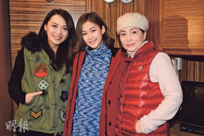 陳煒（左起）、香香及苑仔前晚出席無綫新劇《火線下的江湖大佬》團年飯局。（攝影鎅O者﹕梁榮達）