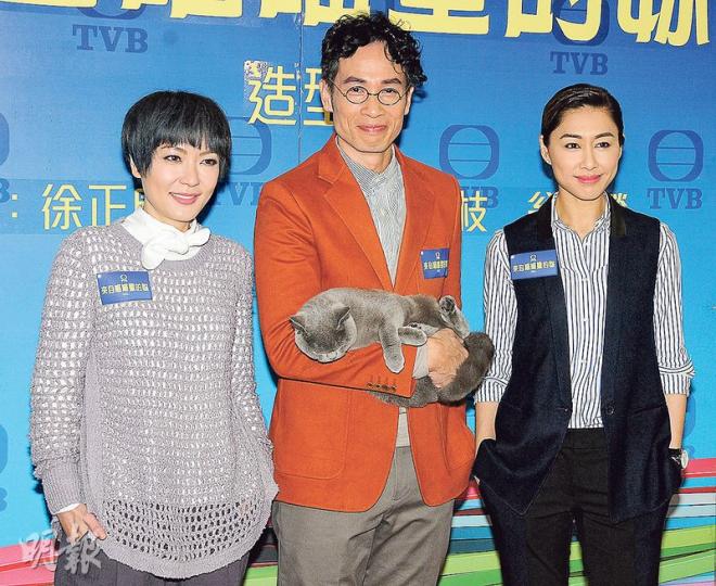 田蕊妮、陳豪及胡定欣繼《鬼同你OT》後再合作拍新劇《來自喵喵星的妳》，3人都希望能擦出新火花。（攝影﹕孫華中）楊秀惠穿著性感紅色低胸裝騷事業線。（攝影﹕孫華中）