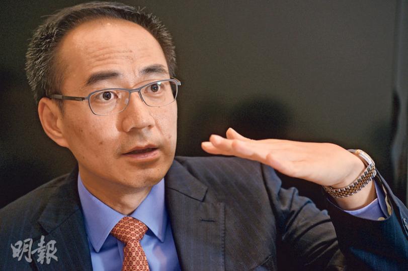 宏利資產管理亞洲區股票投資部首席投資總監陳致洲表示,美元強勢或告一段落,環球資金有望於今年稍後時間重返新興市場股市。(黃志東攝) 宏利資產管理亞洲區股票投資部首席投資總監陳致洲表示,美元強勢或告一段落,環球資金有望於今年稍後時間重返新興市場股市。(黃志東攝)
