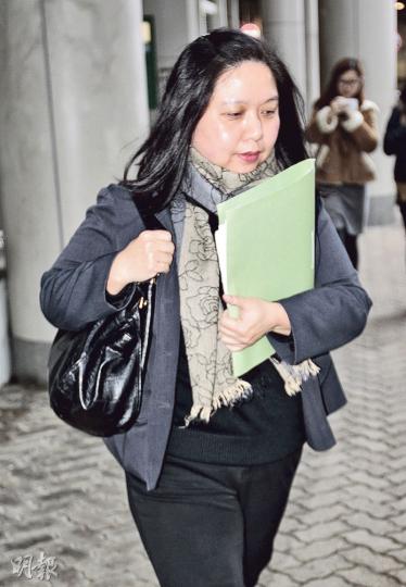 協康會天平中心主任謝美惠(圖)稱沒確實證據證明男童母親及其男友有不良嗜好,加上兒童院宿位不足,故將男童續交兩人照顧。(郭慶輝攝)女督察冼卓瀅(圖)昨在庭上承認,當時認為男童因窒息致死,故她在男童住所調查時並沒有即時檢取奶樽作證物。(郭慶輝攝) 協康會天平中心主任謝美惠(圖)稱沒確實證據證明男童母親及其男友有不良嗜好,加上兒童院宿位不足,故將男童續交兩人照顧。(郭慶輝攝)女督察冼卓瀅(圖)昨在庭上承認,當時認為男童因窒息致死,故她在男童住所調查時並沒有即時檢取奶樽作證物。(郭慶輝攝)