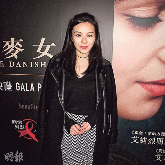 JW坦言專注工作不想拍拖,今年想開演唱會又想拍戲。(攝影﹕柯美) JW坦言專注工作不想拍拖,今年想開演唱會又想拍戲。(攝影﹕柯美)
