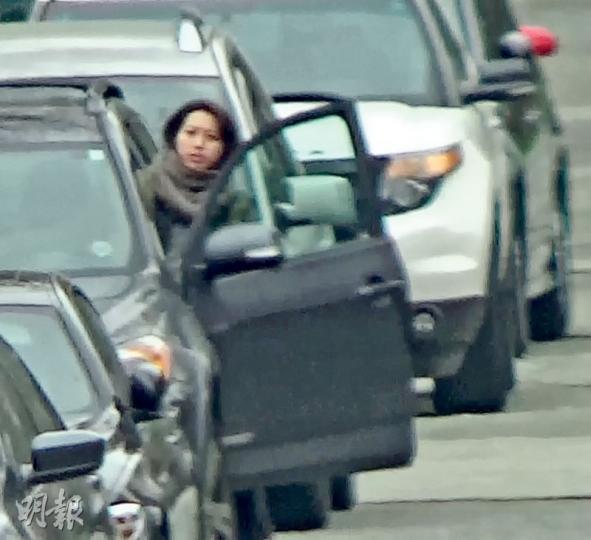 鍾嘉欣的家姐駕車離開Jeremy住所,她連日為妹妹的婚宴頻撲。(劉永銳攝)The Arbutus Club是私人會所,成為會員是身分的象徵。(張伶銖攝) 鍾嘉欣的家姐駕車離開Jeremy住所,她連日為妹妹的婚宴頻撲。(劉永銳攝)The Arbutus Club是私人會所,成為會員是身分的象徵。(張伶銖攝)