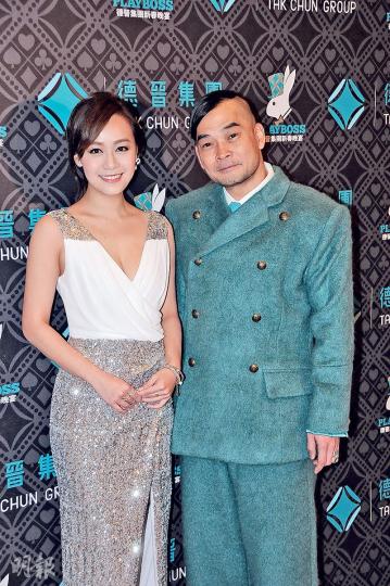 黃心穎(左)前晚與葛民輝到澳門擔任司儀,阿葛笑言跟「前輩」心穎合作獲益良多。(攝影鎅O者:林祖傑)Super Girls表示跟Sammi同獲邀做表演嘉賓,好興奮!(攝影鎅O者:林祖傑) 黃心穎(左)前晚與葛民輝到澳門擔任司儀,阿葛笑言跟「前輩」心穎合作獲益良多。(攝影鎅O者:林祖傑)Super Girls表示跟Sammi同獲邀做表演嘉賓,好興奮!(攝影鎅O者:林祖傑)