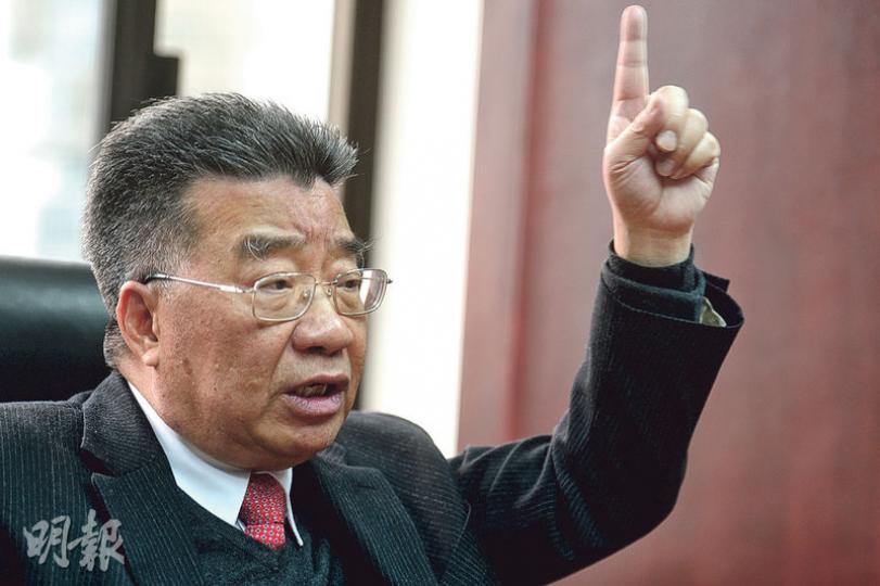 劉夢熊(圖)被裁定意圖妨礙司法公正罪成前接受本報專訪,他說官司纏身是被精心策劃,「司馬昭之心路人皆見之,而我笑看風雲」。(黃志東攝) 劉夢熊(圖)被裁定意圖妨礙司法公正罪成前接受本報專訪,他說官司纏身是被精心策劃,「司馬昭之心路人皆見之,而我笑看風雲」。(黃志東攝)