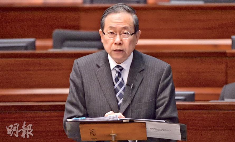 對於有建制派議員要求成立獨立調查委員會調查旺角大衝突是否涉及有外國勢力介入,保安局長黎棟國稱警方會循刑事調查事件是否涉有人在背後教唆。(鍾林枝攝) 對於有建制派議員要求成立獨立調查委員會調查旺角大衝突是否涉及有外國勢力介入,保安局長黎棟國稱警方會循刑事調查事件是否涉有人在背後教唆。(鍾林枝攝)