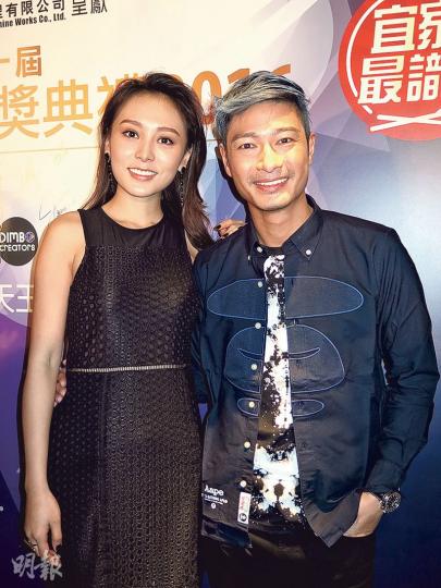 王宗堯(右)與何佩瑜(左)將合演驚慄鬼片,首次扮夫妻。(攝影:林蘊兒) 王宗堯(右)與何佩瑜(左)將合演驚慄鬼片,首次扮夫妻。(攝影:林蘊兒)