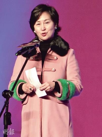 何超瓊稱「女中豪傑」四個字是其奮鬥目標。(攝影鎅O者:孫慧莊) 陳芷菁從劉德華口中得知藝人也能穿平價衫。(攝影鎅O者:孫慧莊) 何超瓊稱「女中豪傑」四個字是其奮鬥目標。(攝影鎅O者:孫慧莊) 陳芷菁從劉德華口中得知藝人也能穿平價衫。(攝影鎅O者:孫慧莊)
