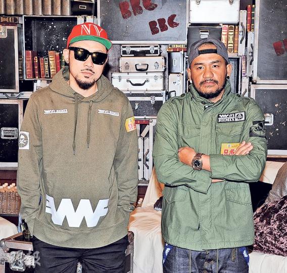 張震嶽(右)及MC HotDog(左)將於5月在港舉行演唱會。(攝影:陳釗) 張震嶽(右)及MC HotDog(左)將於5月在港舉行演唱會。(攝影:陳釗)