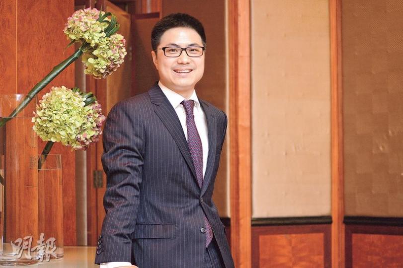 陳李強調目前內地債務高企、槓桿過高及產能過剩等結構性問題未有改善,故A股仍然處於熊市,是次由經濟回穩所促成的反彈只可再延續一兩個月。(黃志東攝) 陳李強調目前內地債務高企、槓桿過高及產能過剩等結構性問題未有改善,故A股仍然處於熊市,是次由經濟回穩所促成的反彈只可再延續一兩個月。(黃志東攝)