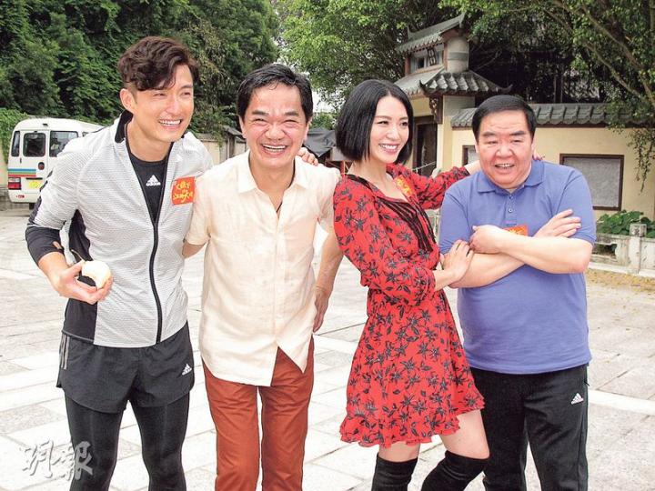 陳山聰(左起)、黃光亮、陳煒及鄭則仕希望新劇收視有好成績。(攝影鎅O者:鍾一虹) 陳山聰(左起)、黃光亮、陳煒及鄭則仕希望新劇收視有好成績。(攝影鎅O者:鍾一虹)
