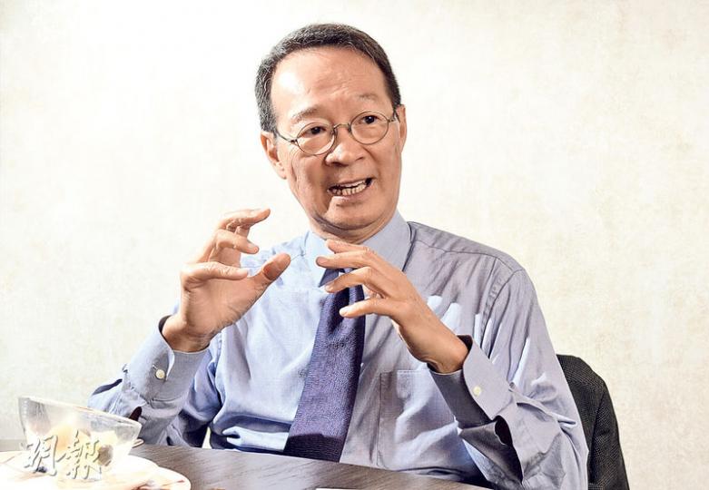 明德學院校務委員會主席張永霖請辭,任期至今年7月1日便結束。明德面臨收生、校舍等問題,他坦言十分痛心,稱若有必要,願私人捐款5000萬予明德渡過難關。(陳淑安攝) 明德學院校務委員會主席張永霖請辭,任期至今年7月1日便結束。明德面臨收生、校舍等問題,他坦言十分痛心,稱若有必要,願私人捐款5000萬予明德渡過難關。(陳淑安攝)