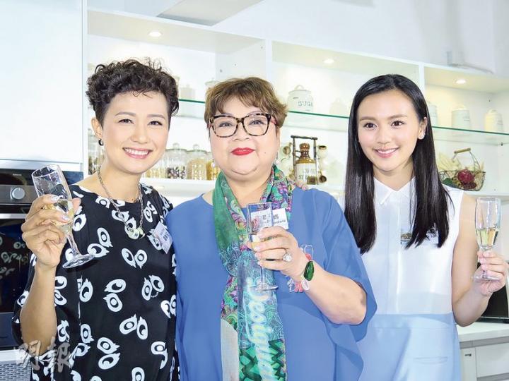 羅敏莊(左起)、肥媽及黎紀君會否交流烹飪心得?(攝影/記者:林蘊兒) 羅敏莊(左起)、肥媽及黎紀君會否交流烹飪心得?(攝影/記者:林蘊兒)
