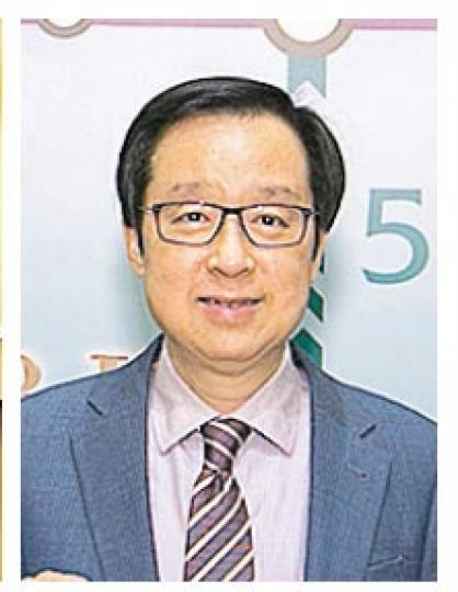 新地副董事總經理雷霆表示,PARK YOHO Venezia將於今、明兩天內上載樓書。(方可兒攝) 新地副董事總經理雷霆表示,PARK YOHO Venezia將於今、明兩天內上載樓書。(方可兒攝)