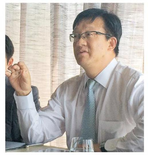 中國民生金融首席執行官王兟（圖）稱，外資對內地民企不了解，不敢輕易放貸；中資銀行收費又偏貴，所以當中的信貸缺口，可成為發展機遇。（廖毅然攝）
