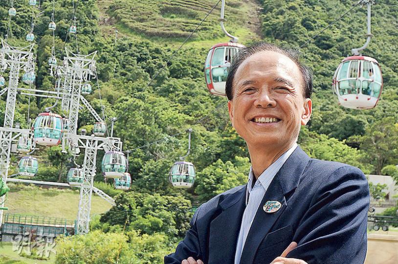 效力海洋公園22年的老臣子李繩宗，上周五（1日）接任行政總裁。他受訪時承認業績有困難，但對公園發展前景有信心，會與團隊共渡時艱，盡量不裁員。（袁樂婷攝）