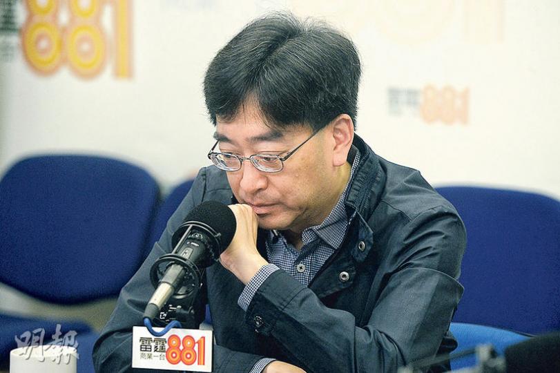 醫委會改革修例在「拉布」下胎死腹中,食衛局長高永文(圖)昨表示失望及挫敗,未來會設立議員、病人及醫生的三方平台,繼續討論改革,但料在餘下任期難完成修例。(楊柏賢攝) 醫委會改革修例在「拉布」下胎死腹中,食衛局長高永文(圖)昨表示失望及挫敗,未來會設立議員、病人及醫生的三方平台,繼續討論改革,但料在餘下任期難完成修例。(楊柏賢攝)