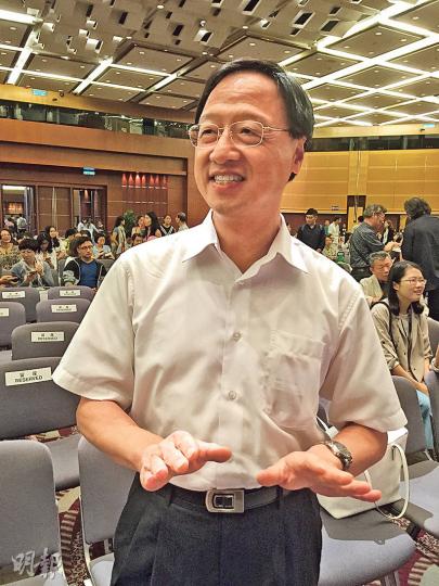 台灣行政院前院長江宜樺昨日成為龍應台講座的座上客,他向本報證實本月已履職香港城市大學。(楊立贇攝) 台灣行政院前院長江宜樺昨日成為龍應台講座的座上客,他向本報證實本月已履職香港城市大學。(楊立贇攝)