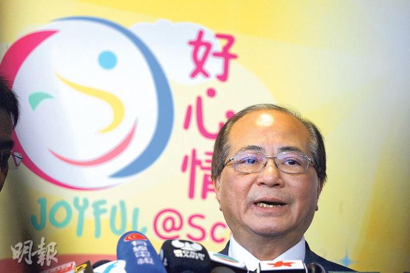 教育局長吳克儉昨出席「好心情@學校」計劃啓動禮暨簡介會後說,如校外人士到校宣揚港獨,校方如認為有需要,可向警方尋求協助。他又呼籲家長及教師多留意學生,「關心唔怕多」,為學生減少負面情緒。(李紹昌攝) 教育局長吳克儉昨出席「好心情@學校」計劃啓動禮暨簡介會後說,如校外人士到校宣揚港獨,校方如認為有需要,可向警方尋求協助。他又呼籲家長及教師多留意學生,「關心唔怕多」,為學生減少負面情緒。(李紹昌攝)