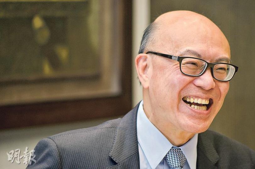 蔡宏興表示,南豐旗下屯門豐連、東涌昇薈、羅便臣道80號、南區福慧大廈等4個主要樓盤,今年至今累售約400伙、套現逾27億元。(黃志東攝) 蔡宏興表示,南豐旗下屯門豐連、東涌昇薈、羅便臣道80號、南區福慧大廈等4個主要樓盤,今年至今累售約400伙、套現逾27億元。(黃志東攝)