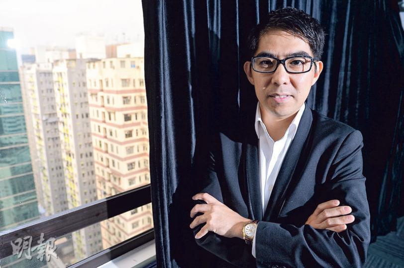 葉景強指出,本港住宅樓價由3月低位回升,成交量亦配合,料未來6至12個月升勢持續。(蘇智鑫攝) 葉景強指出,本港住宅樓價由3月低位回升,成交量亦配合,料未來6至12個月升勢持續。(蘇智鑫攝)