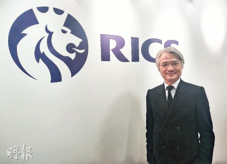 皇家特許測量師學會香港區理事會主席劉健民認為,近年政府推出不少非核心地區用地,但期望可盡量推出商業地以應市場需求。(劉詠怡攝) 皇家特許測量師學會香港區理事會主席劉健民認為,近年政府推出不少非核心地區用地,但期望可盡量推出商業地以應市場需求。(劉詠怡攝)