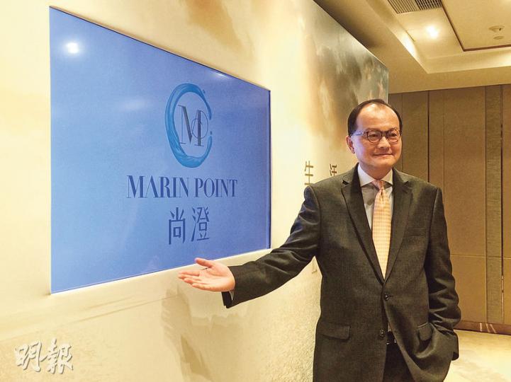 沙頭角禁區尚澄為區內罕有新盤,遠展高級營業及市務總監方俊表示,項目樓花期約22個月,正待批預售,預料最快明年首季推售。(方可兒攝) 沙頭角禁區尚澄為區內罕有新盤,遠展高級營業及市務總監方俊表示,項目樓花期約22個月,正待批預售,預料最快明年首季推售。(方可兒攝)