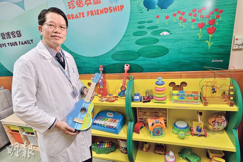 香港兒童醫院專科服務籌備專員(腎科)謝紀超稱,團隊現傾向保留活腎手術於瑪嘉烈醫院進行,以兼顧照顧換腎病童及捐腎成人。(馮凱鍵攝) 香港兒童醫院專科服務籌備專員(腎科)謝紀超稱,團隊現傾向保留活腎手術於瑪嘉烈醫院進行,以兼顧照顧換腎病童及捐腎成人。(馮凱鍵攝)