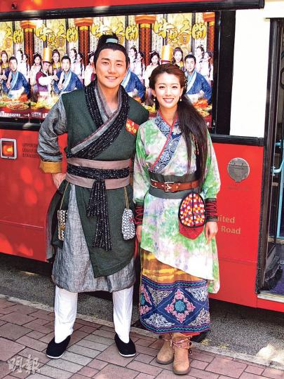 洪永城(左)與蔡思貝(右)以古裝Look為主演新劇宣傳造勢。(攝影/記者:鍾一虹)麥秋成 (攝影/記者:鍾一虹) 洪永城(左)與蔡思貝(右)以古裝Look為主演新劇宣傳造勢。(攝影/記者:鍾一虹)麥秋成 (攝影/記者:鍾一虹)