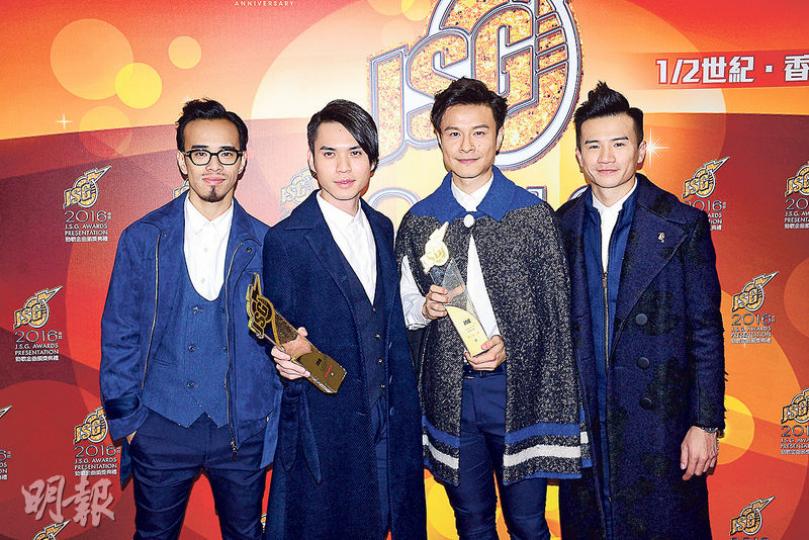 On仔(右二)爆響口稱可能有C AllStar成員想結婚,3位拍檔連聲否認。(攝影:娛樂組) On仔(右二)爆響口稱可能有C AllStar成員想結婚,3位拍檔連聲否認。(攝影:娛樂組)