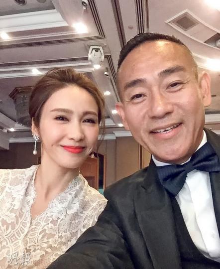 林保怡指黎姿性格硬淨又勤力，經歷可以拍成電影或出書。（微博圖片）