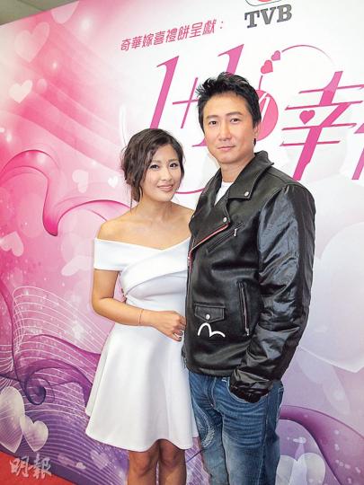 洪天明與老婆周家蔚互讚曬恩愛。(攝影、記者:鍾一虹)陳國邦與羅敏莊都是在娛樂圈工作,故不會阻止女兒陳禛入行。(攝影鎅O者:鍾一虹)陳禛要求汪明荃跟她一齊擺甫士拍照,場面有趣。(攝影、記者:鍾一虹) 洪天明與老婆周家蔚互讚曬恩愛。(攝影、記者:鍾一虹)陳國邦與羅敏莊都是在娛樂圈工作,故不會阻止女兒陳禛入行。(攝影鎅O者:鍾一虹)陳禛要求汪明荃跟她一齊擺甫士拍照,場面有趣。(攝影、記者:鍾一虹)