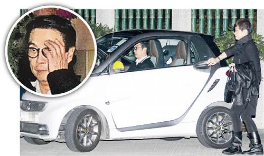 劉松仁自行駕車抵達聖堂,太太先行落車。(攝影:林祖傑)杜琪峯送劉媽媽最後一程。(攝影:林祖傑)汪明荃也有出席追思會。(攝影:林祖傑) 劉松仁自行駕車抵達聖堂,太太先行落車。(攝影:林祖傑)杜琪峯送劉媽媽最後一程。(攝影:林祖傑)汪明荃也有出席追思會。(攝影:林祖傑)