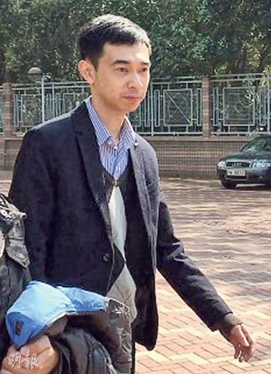 35歲小學教師吳祖兒昨被判兩項普通襲擊罪名成立。(張嘉雯攝) 35歲小學教師吳祖兒昨被判兩項普通襲擊罪名成立。(張嘉雯攝)