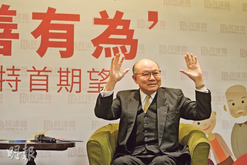 胡國興昨與民建聯成員會面,會後表示建議在政改有共識之後,成立一個有廣泛代表性的22條本地立法諮詢委員會,諮詢除了在本地進行,對象亦應包括中央政府。(鍾林枝攝) 胡國興昨與民建聯成員會面,會後表示建議在政改有共識之後,成立一個有廣泛代表性的22條本地立法諮詢委員會,諮詢除了在本地進行,對象亦應包括中央政府。(鍾林枝攝)