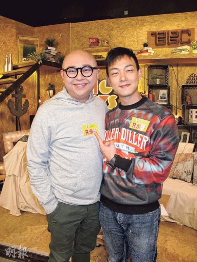 梁烈唯(右)叫林盛斌(左)平讓一個單位給他。(攝影/記者:鍾一虹) 梁烈唯(右)叫林盛斌(左)平讓一個單位給他。(攝影/記者:鍾一虹)