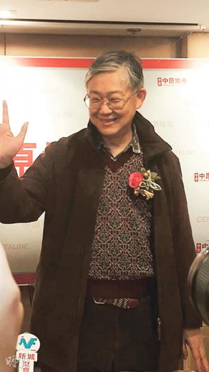 施永青表示,隨着樓市於新春後轉佳,他亦轉軚睇好樓市,預計今年整體樓價可升一成。(甘潔瑩攝) 施永青表示,隨着樓市於新春後轉佳,他亦轉軚睇好樓市,預計今年整體樓價可升一成。(甘潔瑩攝)