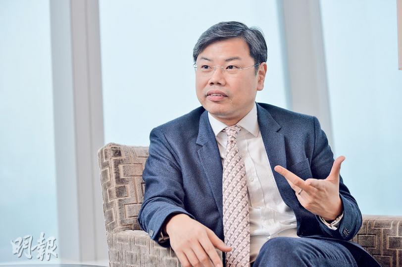 何偉華分析,兩會將於本周五召開,利好港股短期投資氣氛。(蘇智鑫攝) 何偉華分析,兩會將於本周五召開,利好港股短期投資氣氛。(蘇智鑫攝)