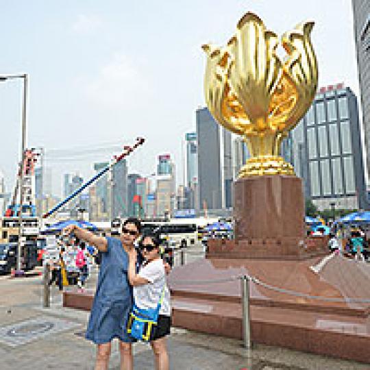 cd6dd65ea486f3a419fec8de5aa17e40
