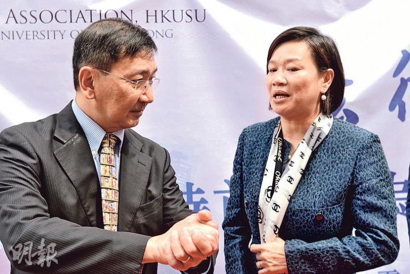 港大法律學院前院長陳文敏（左）認為，當下本港的刑事法例已涵蓋23條需規管的範圍，可達到23條的憲制責任。但經民聯議員梁美芬（右）反駁，本港法律未有涵蓋分裂國家等罪行，強調香港有憲制責任就23條立法。（楊柏賢攝）
