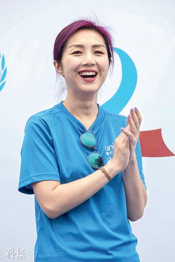 楊千嬅說最近在積極減磅,迎接《春嬌救志明》宣傳工作。(攝影/記者:鍾一虹)周國賢接拍網劇,狂操腹肌。(攝影/記者:鍾一虹) 楊千嬅說最近在積極減磅,迎接《春嬌救志明》宣傳工作。(攝影/記者:鍾一虹)周國賢接拍網劇,狂操腹肌。(攝影/記者:鍾一虹)