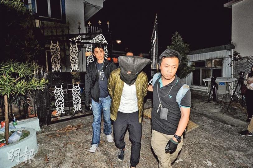 被捕4名男女,包括集團主腦兩兄弟、骨幹男成員及印尼籍女成員。圖為集團「細佬」主腦,數年前曾與其他兄弟涉大麻案被捕。(樊銳昌攝) 被捕4名男女,包括集團主腦兩兄弟、骨幹男成員及印尼籍女成員。圖為集團「細佬」主腦,數年前曾與其他兄弟涉大麻案被捕。(樊銳昌攝)