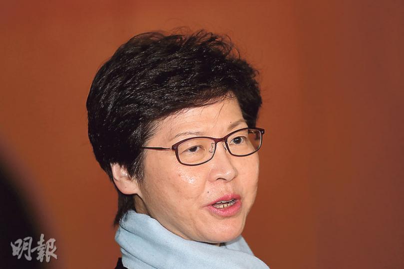 候任特首林鄭月娥(圖)昨從北京返港後會見傳媒,被問及有報道指公務員事務局長張雲正和資深大律師鄭若驊婉拒出任司長的邀請,林太指現階段不會證實任何人士會否加入下屆問責團隊,希望大家給予空間。(李紹昌攝) 候任特首林鄭月娥(圖)昨從北京返港後會見傳媒,被問及有報道指公務員事務局長張雲正和資深大律師鄭若驊婉拒出任司長的邀請,林太指現階段不會證實任何人士會否加入下屆問責團隊,希望大家給予空間。(李紹昌攝)