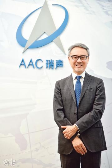 瑞聲科技董事總經理莫祖權表示,無論智能裝置如何更新換代,都不會降低用戶體驗的要求,公司在聲學上利用技術帶動用戶體驗的發展路線,相信也可以複製到其他微型領域,為公司創造更多機遇。(黃志東攝) 瑞聲科技董事總經理莫祖權表示,無論智能裝置如何更新換代,都不會降低用戶體驗的要求,公司在聲學上利用技術帶動用戶體驗的發展路線,相信也可以複製到其他微型領域,為公司創造更多機遇。(黃志東攝)