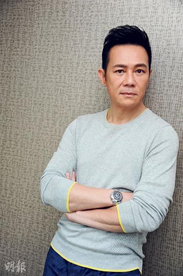 54歲張兆輝樣貌如吃了防腐劑一樣,他笑言若自己30幾歲就聽太太講,現在應該會更「鮮肉」。(攝影/記者﹕陳釗) 54歲張兆輝樣貌如吃了防腐劑一樣,他笑言若自己30幾歲就聽太太講,現在應該會更「鮮肉」。(攝影/記者﹕陳釗)