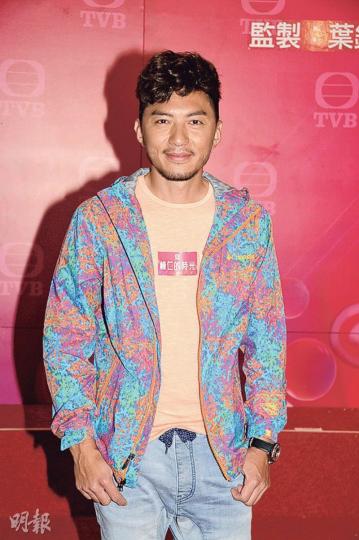 袁偉豪表示歡迎唐詩詠找他傾訴,分享大家的感情事。(攝影﹕孫華中) 袁偉豪表示歡迎唐詩詠找他傾訴,分享大家的感情事。(攝影﹕孫華中)