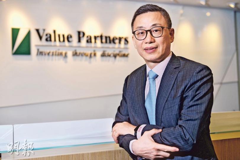 行政總裁區景麟表示,希望集團未來不只限於「中港股票專家」的形象,拓展中國內地及歐洲市場,令非香港地區的客戶佔比提升至50%。(蘇智鑫攝) 行政總裁區景麟表示,希望集團未來不只限於「中港股票專家」的形象,拓展中國內地及歐洲市場,令非香港地區的客戶佔比提升至50%。(蘇智鑫攝)